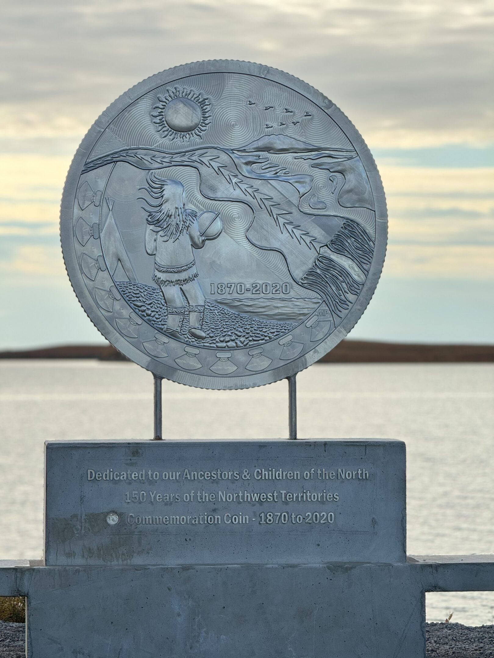 5ft Coin Monument Pingo Park Tuk IMG_E8756